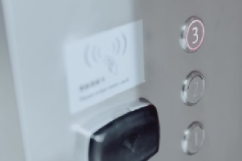 小區(qū)電梯分層刷卡，究竟是好是壞？